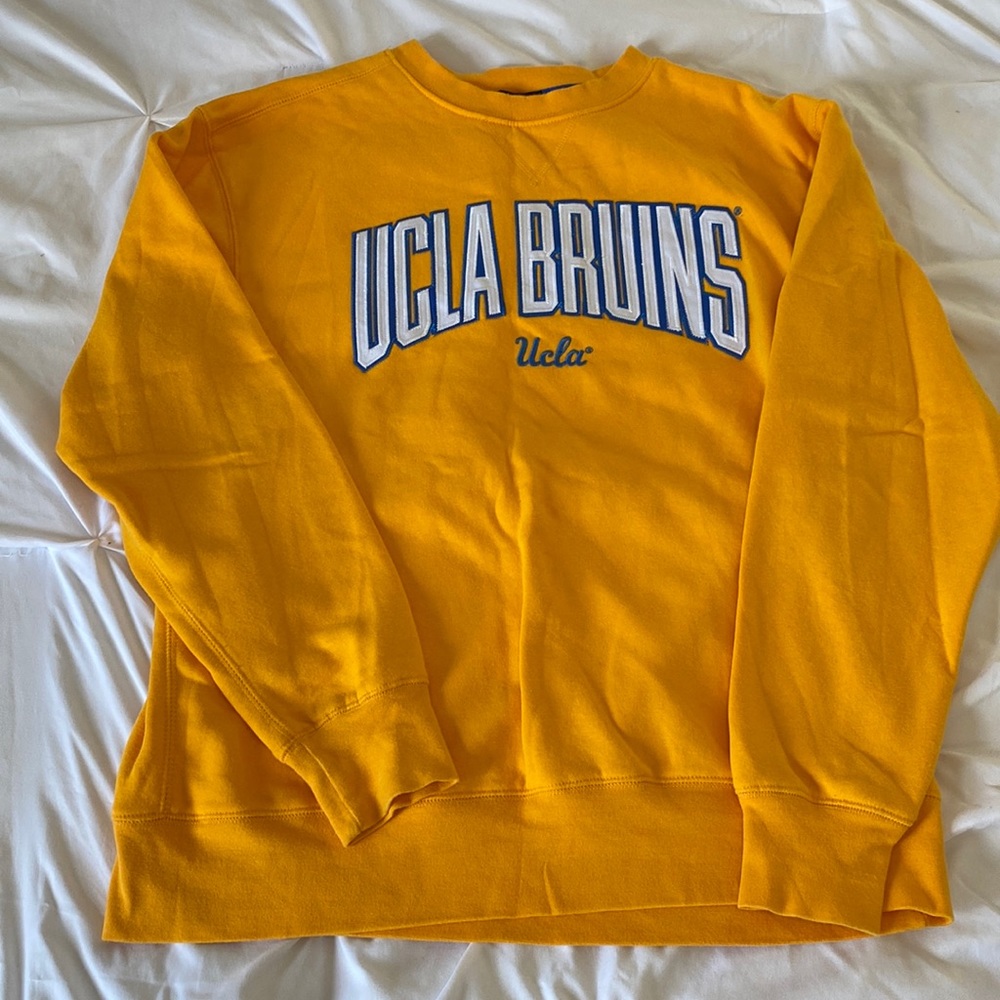 Size M UCLA Sweatshirt